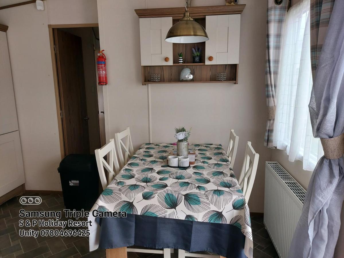 149 Holiday Resort Unity 3 Bedroom Passes Included Brean Exterior foto